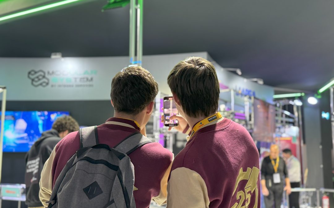 Más de 4000 estudiantes visitaron el evento industrial mas grande del país